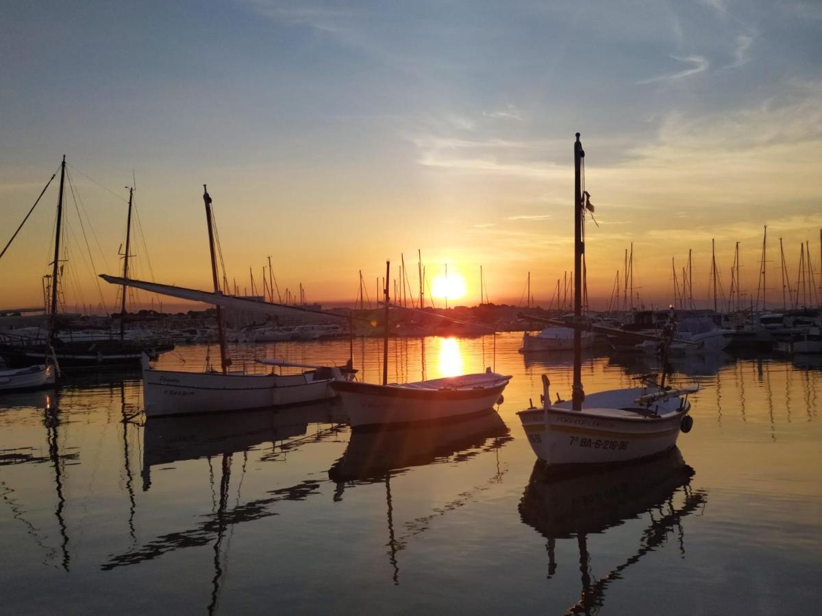 Apartament Catalunya, moderno, céntrico y Parking L' Escala Exterior foto