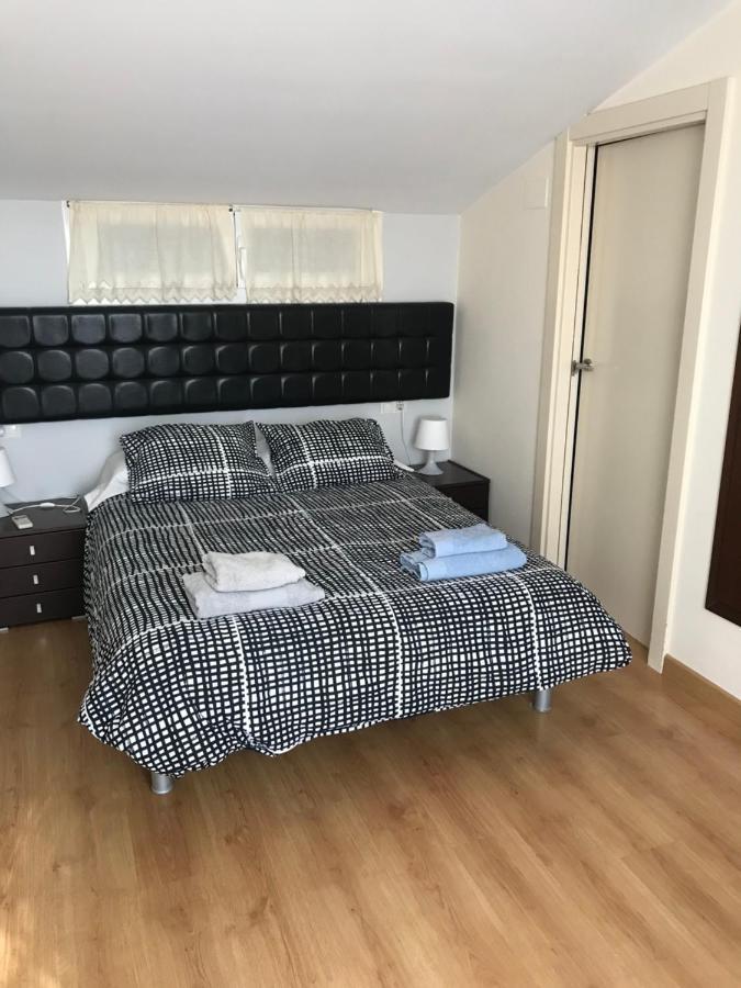 Apartament Catalunya, moderno, céntrico y Parking L' Escala Exterior foto